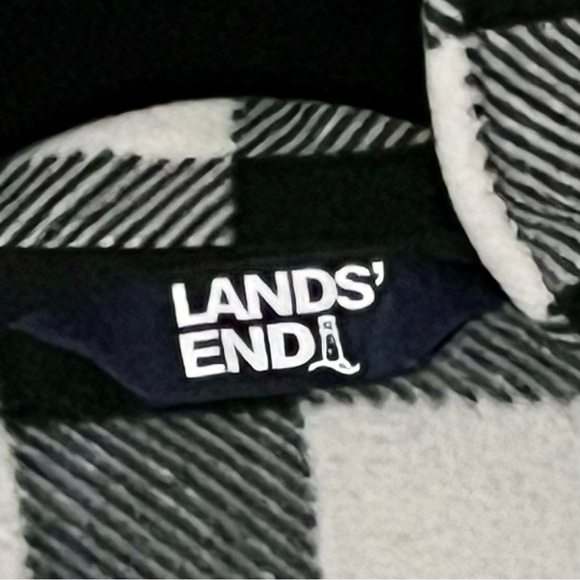 Lands’ End Black & White Buffalo Check Fleece Quarter-Zip Pullover – Size Small - Picture 2 of 4